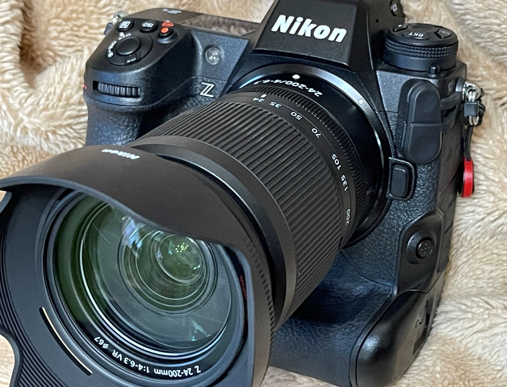 NIKKOR Z 24-200mm f/4-6.3 VR: カメラ専用機で撮り歩き